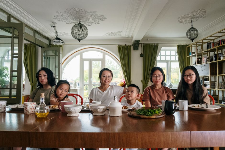 family dinner table together